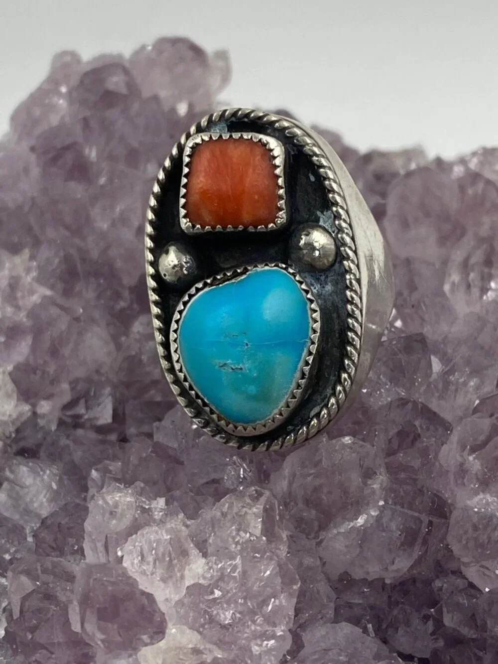 Vintage Sterling Silver Navajo Turquoise and Cora…